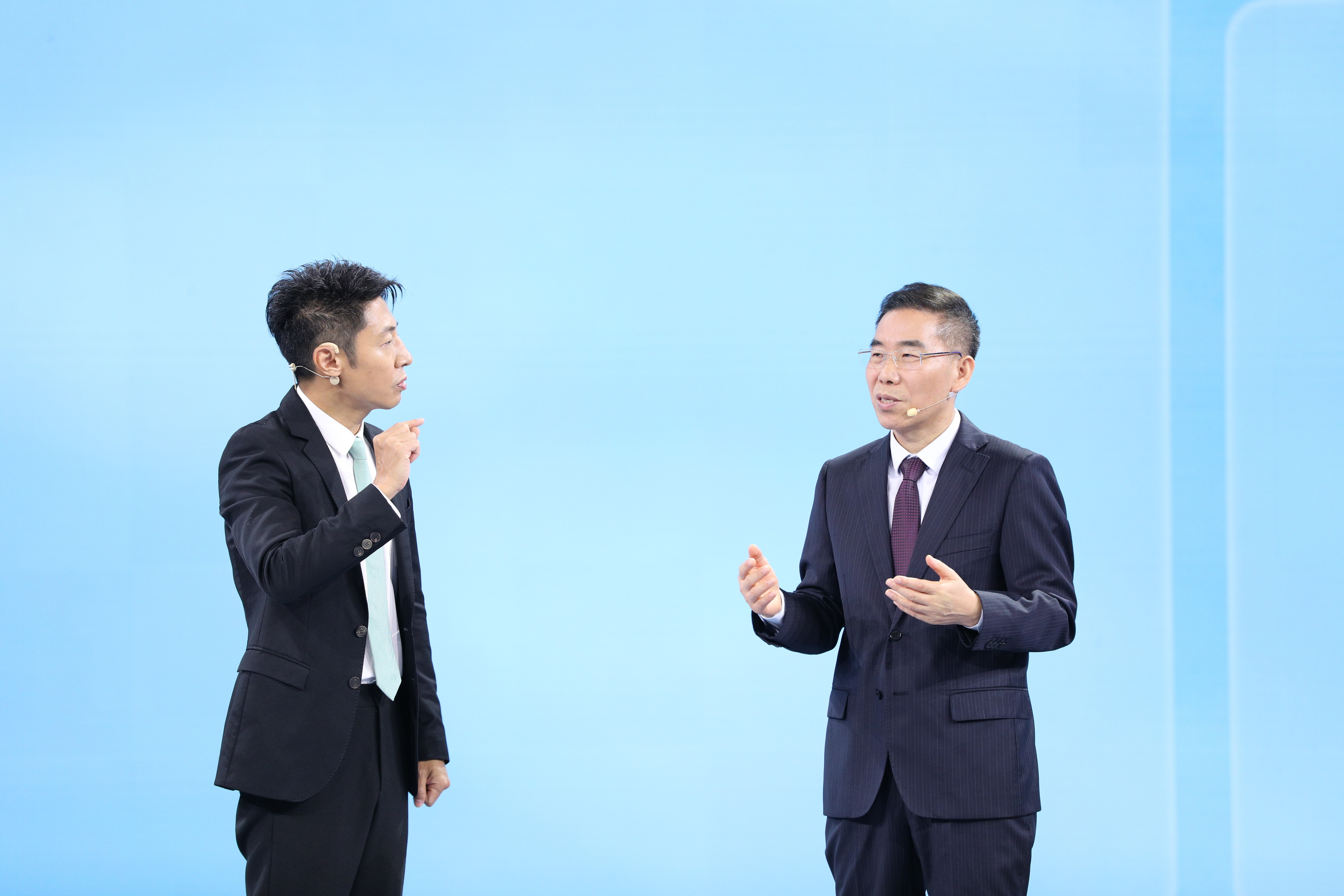徐卫林：纺织新力量球王会《开讲啦》(图3)